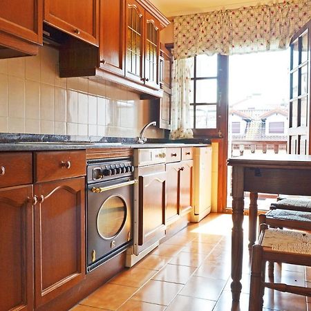 Apartamento El Corro: Con Parking En Pleno Centro De Comillas Exteriör bild