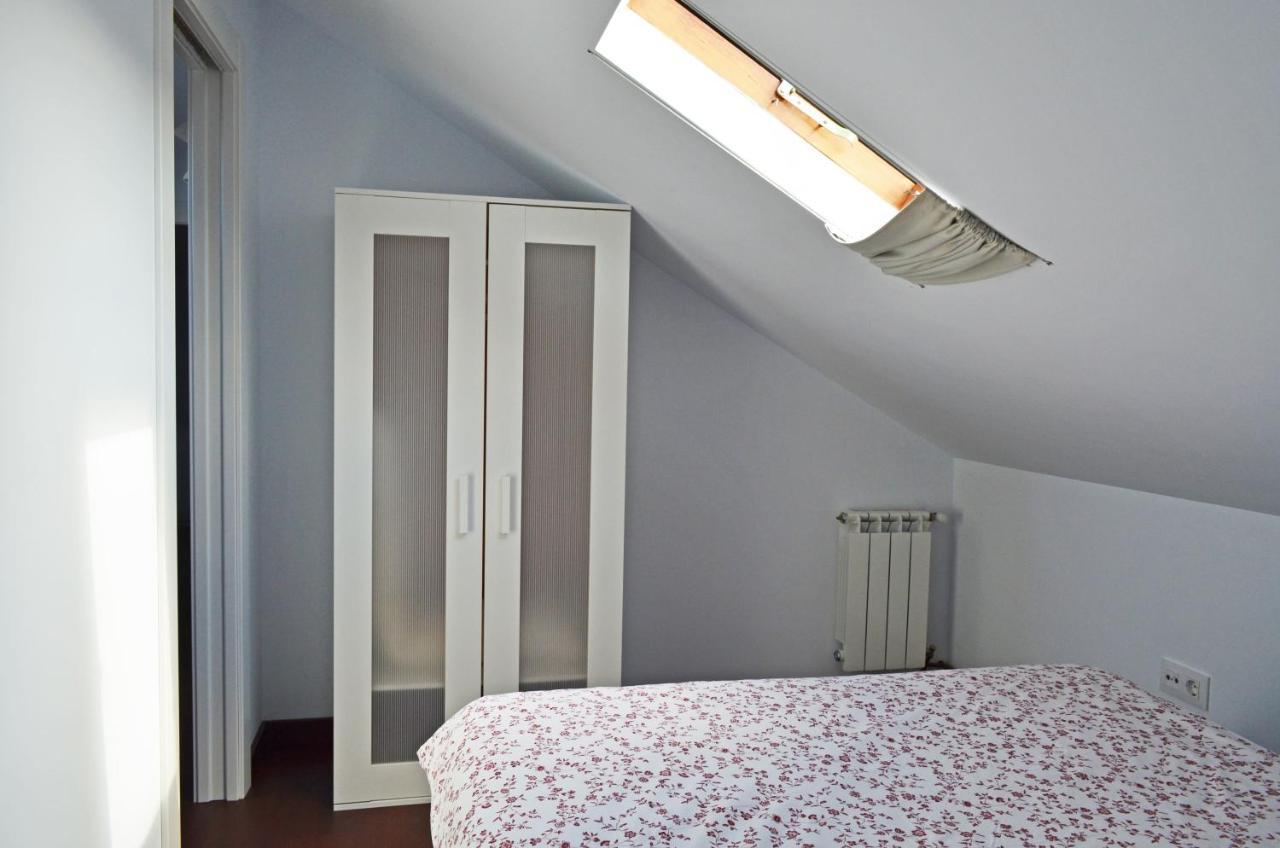 Apartamento El Corro: Con Parking En Pleno Centro De Comillas Exteriör bild
