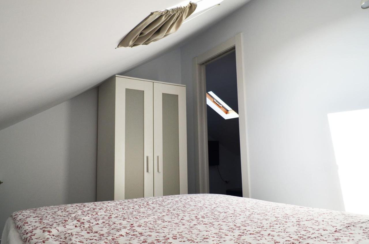 Apartamento El Corro: Con Parking En Pleno Centro De Comillas Exteriör bild